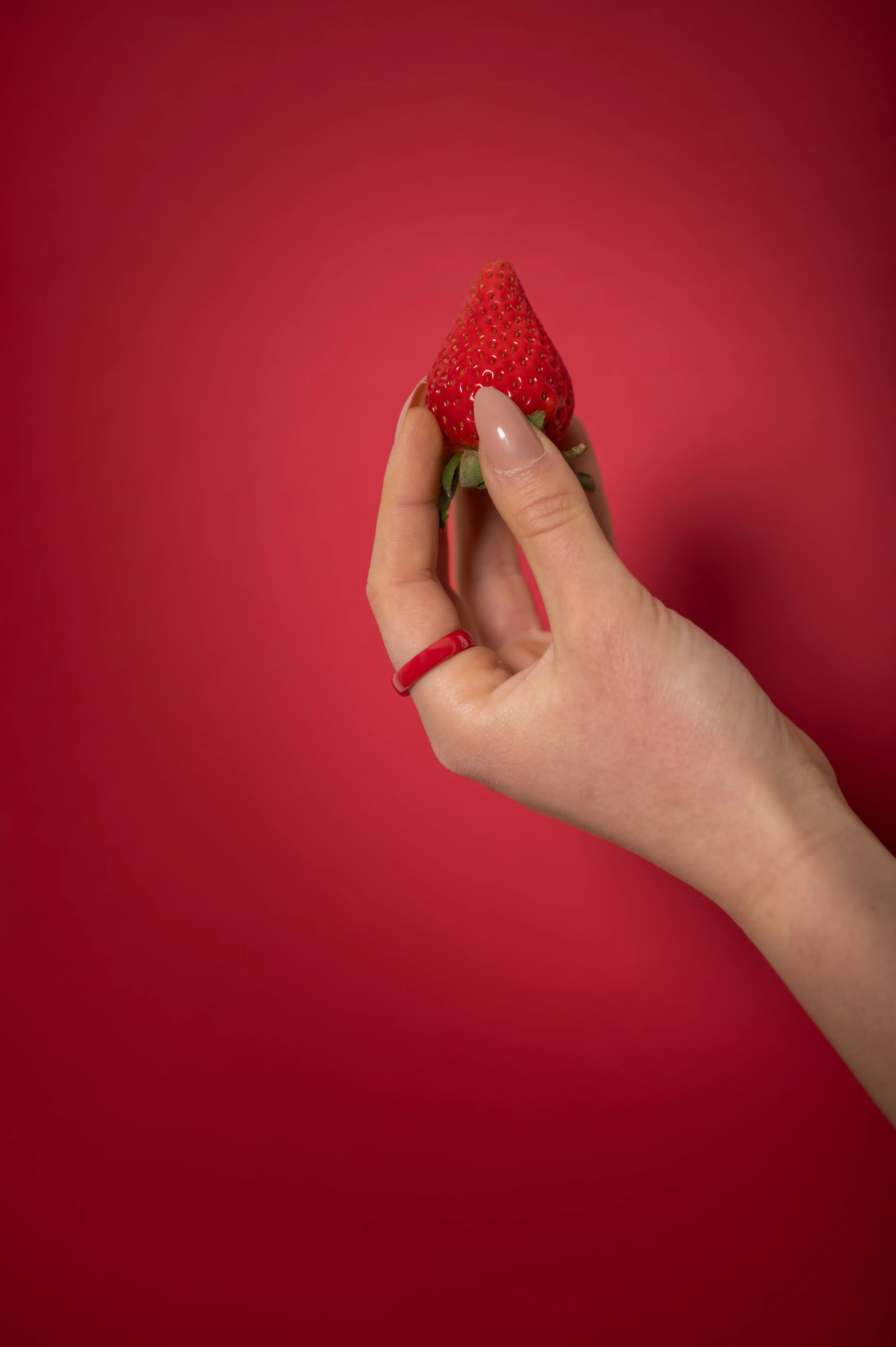 PAGO Ring Red Shiny